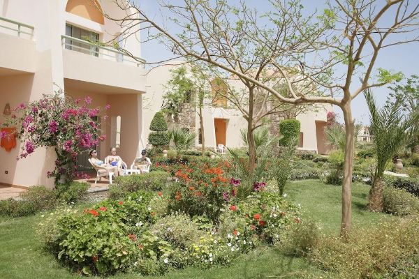 Hotel Shams Alam Beach Resort (Abū Ghuşūn)